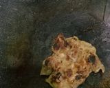 Foto langkah ke 3 dari resep Mie saos keju.