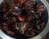 A picture of step 1 of Dates dry fruits ladoo.