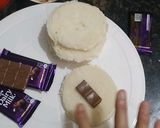 A picture of step 2 of Bread choco lava.