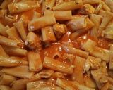 A picture of step 7 of Chicken Pasta.