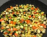 Foto del passaggio 2 della ricetta Cous cous di verdure