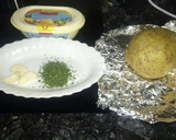 Foto del paso 1 de la receta: Patatas al ajo y perejil
