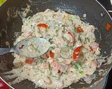 A picture of step 4 of Ranch dressing salad.