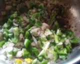 A picture of step 3 of Paneer stuffed lachha paratha.