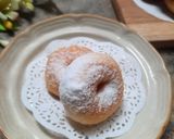 Foto langkah ke 5 dari resep Donat Mini Tanpa Ulen.