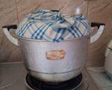Foto langkah ke 3 dari resep Puding Karamel Roti Kukus.