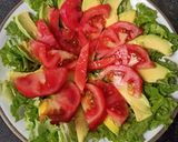 Foto del paso 1 de la receta: Ensalada de lechuga y tomate recargada