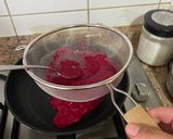 Foto del paso 2 de la receta: Salsa de betarraga/remolachapara fideos 🍝 (incluye alternativa vegana)