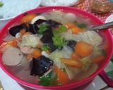 Foto langkah ke 4 dari resep Sayur sop campur.