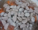 Foto langkah ke 2 dari resep Sayur Sop Baso.