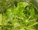 A picture of step 1 of Coriander chicken.