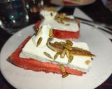 Foto del paso 5 de la receta: Canapé N° 2 Sandía, Queso Fresco, Anchoa, Queso de Untar y Pipas
