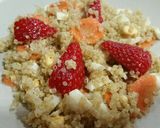 Foto del paso 3 de la receta: Ensalada de quinoa y fresas