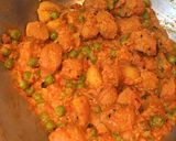 A picture of step 10 of Soya Matar / Soya Green Peas Curry.