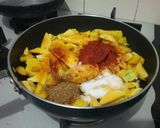 A picture of step 5 of Aam ki khatti chutney.
