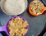 A picture of step 1 of Sesame and Walnut Ladoo.