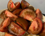 Foto del paso 1 de la receta: Salmorejo con crujiente de aceitunas, sin pan