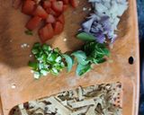 A picture of step 1 of முட்டை பீஸ் சில்லி சப்பாத்தி (egg piece chilli chapati).