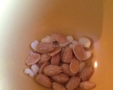 Foto del paso 2 de la receta: Ajoaceite de almendras