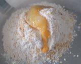 Foto langkah ke 4 dari resep Udang Goreng Madu Wijen.