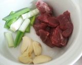 Foto langkah ke 1 dari resep Kaldu sapi homemade dengan slow cooker untuk MPASI.