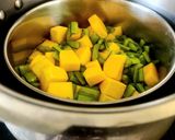 A picture of step 1 of Clusterbeans Pumpkin Curry - Gavar Kaddu Sabzi.
