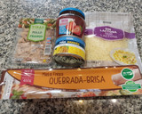 Foto del paso 1 de la receta: Pizza de Masa Quebrada con mermelada, pollo, piña y queso
