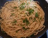 Φωτογραφία βήματος 5 της συνταγής Spaghetti aglio e olio (αυθεντική συνταγή)
