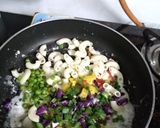 A picture of step 2 of Peri peri Macroni Sandwich.
