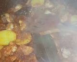A picture of step 4 of Chicken alu biryani.