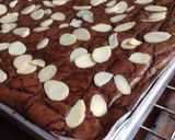 Foto langkah ke 7 dari resep Brownies Panggang (Fudgy Type).