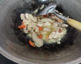 Foto langkah ke 4 dari resep Tumis Buncis Ayam Pedas.