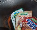 Foto langkah ke 3 dari resep Gulai Daun Singkong.