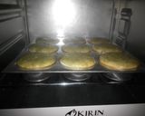 Foto langkah ke 8 dari resep Muffin Bawang Merah Lembut, Super Moist👌👌👌 (Eggless).