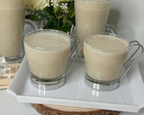 A picture of step 1 of Dates banana shake.