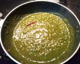 A picture of step 6 of Malai palak matar.