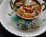 A picture of step 10 of Dhaba style paneer tikka masala gravy.
