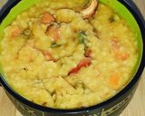 A picture of step 5 of Dalia khichdi.
