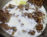 A picture of step 5 of Fig walnut halwa.