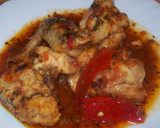 Foto del paso 5 de la receta: Pollo con tomate y pimientos rojos