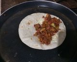Foto del paso 3 de la receta: Quesadillas con flor de calabaza