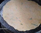 A picture of step 4 of Radish paratha.