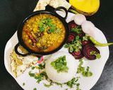 A picture of step 7 of Dal palak.