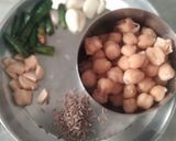 A picture of step 2 of Jowar Millet Vegetable Paratha.