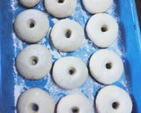 Foto langkah ke 2 dari resep 314.*Donat kentang*.