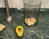Фото кроку 1 до Вкусный смузи из авокадо 🥑.