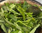 Foto langkah ke 2 dari resep Tumis Kangkung Belacan.