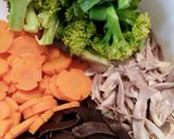 Foto langkah ke 2 dari resep Kimlo soup.