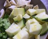 Foto del paso 2 de la receta: Sopa de pollo y champiñones Grez
