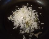 Foto del paso 1 de la receta: Huevos revueltos con espinacas